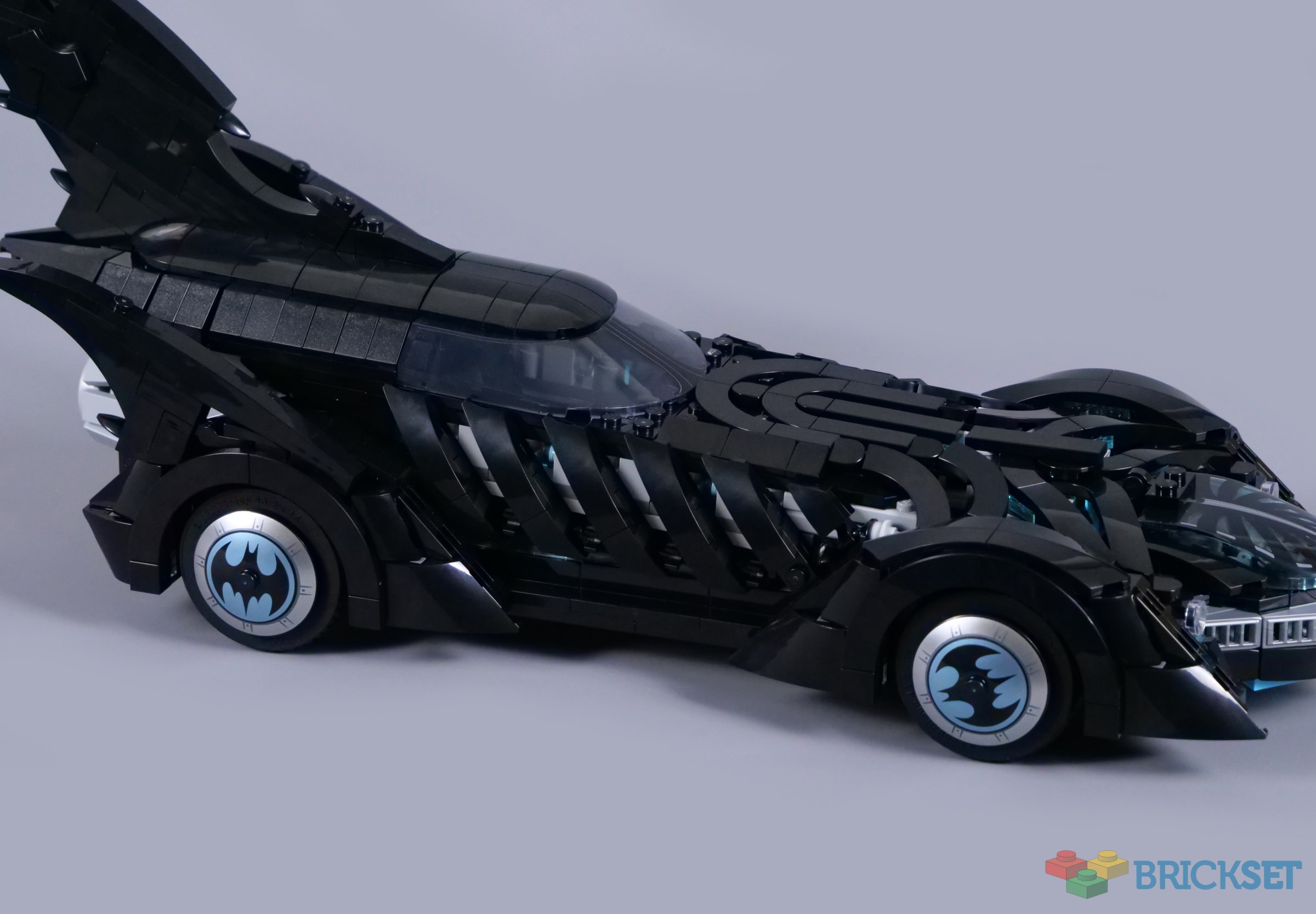 LEGO DC Comics Super Heroes 76304 Batman Forever Batmobile review